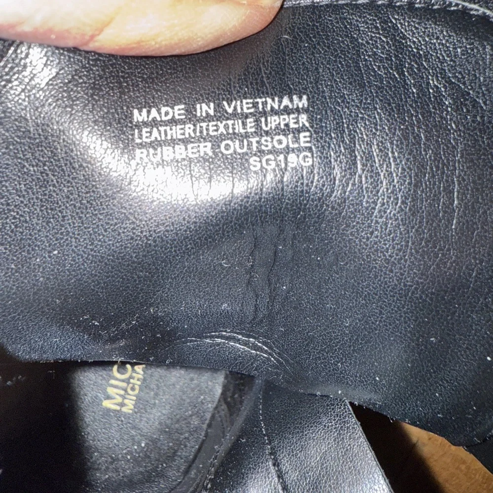 MICHAEL Michael Kors Bastien Black Leather Combat Boots Like New Edgy Urban 10M - Picture 8 of 8